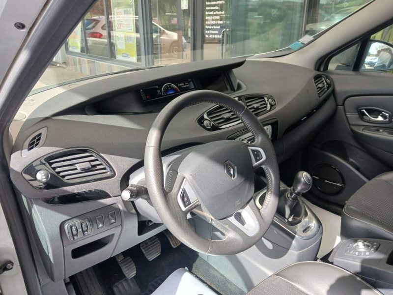 RENAULT  GRAND SCENIC 1.6DCI 130 CV Bose 7 pl.  2012