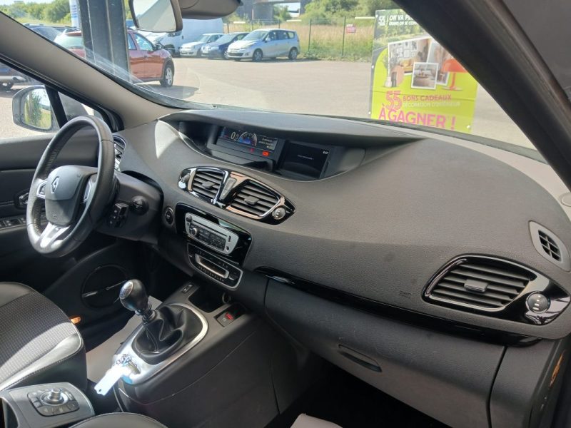 RENAULT  GRAND SCENIC 1.6DCI 130 CV Bose 7 pl.  2012