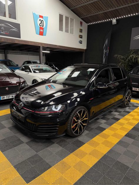 VOLKSWAGEN GOLF 7 GTI PERFORMANCE 230CH (TOIT OUVRANT, CAMÉRA DE RECUL, DYNAUDIO)