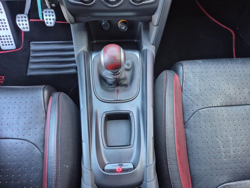CITROEN DS4 THP 200 SPORT CHIC  2011
