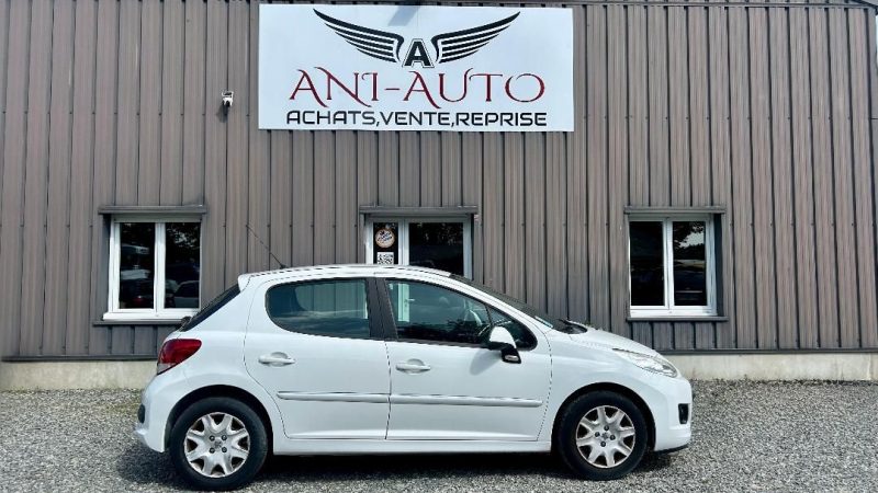 PEUGEOT 207 1.4 HDI 207 PLUS 2014