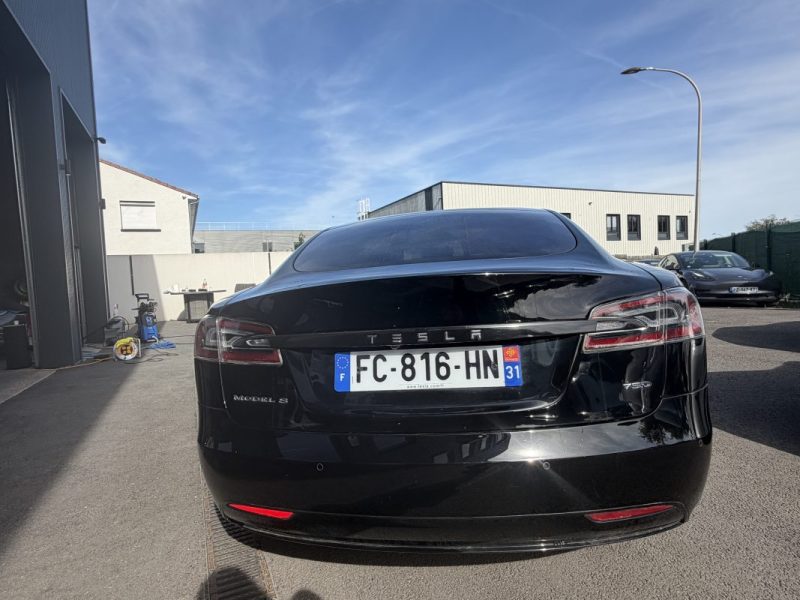 TESLA MODEL S 75D DUAL MOTOR 2018