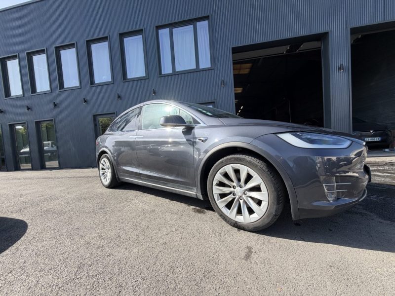 TESLA MODEL X 100D DUAL MOTOR 2018 6 PLACES INTERIEUR BLANC