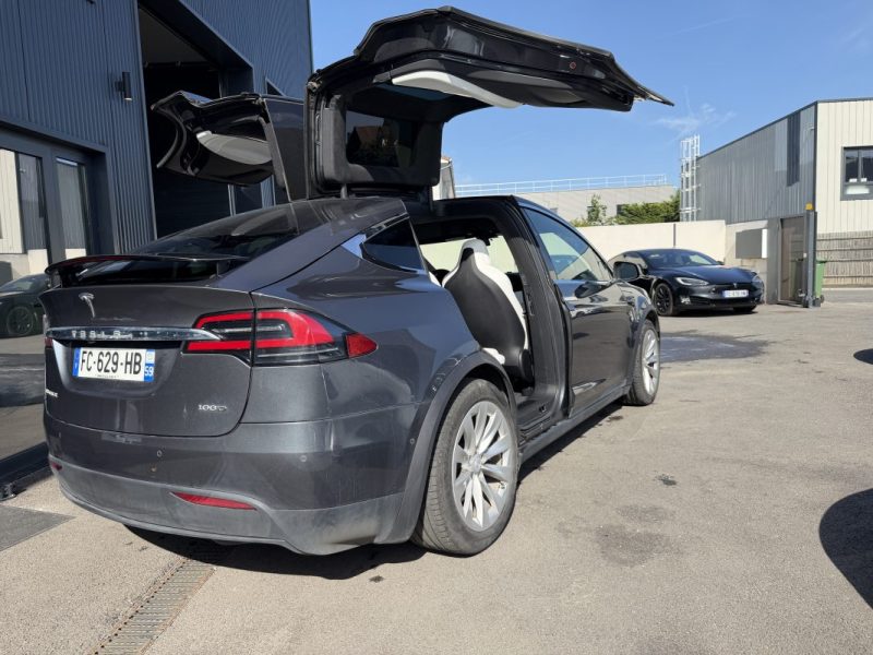 TESLA MODEL X 100D DUAL MOTOR 2018 6 PLACES INTERIEUR BLANC