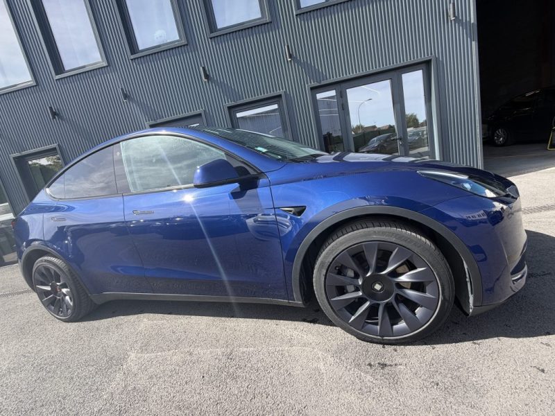 TESLA MODEL Y  STANDARD 2023 EAP