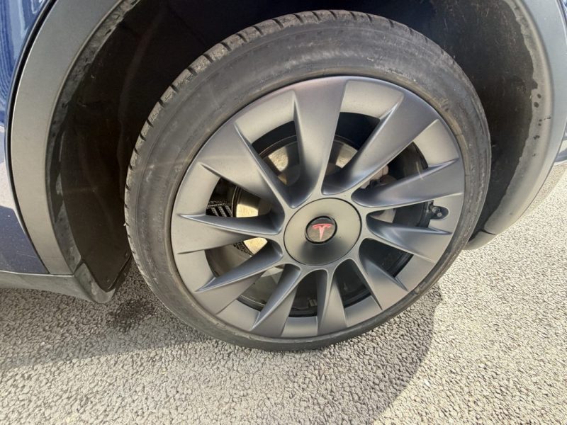 TESLA MODEL Y  STANDARD 2023 EAP