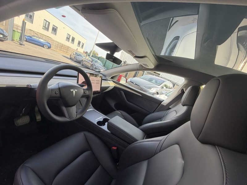 TESLA MODEL Y STANDARD 2023
