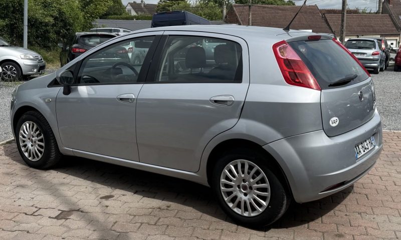 FIAT PUNTO 1.3 MJTD 16V DPF 75CV / RÉVISÉE&GARANTIE  