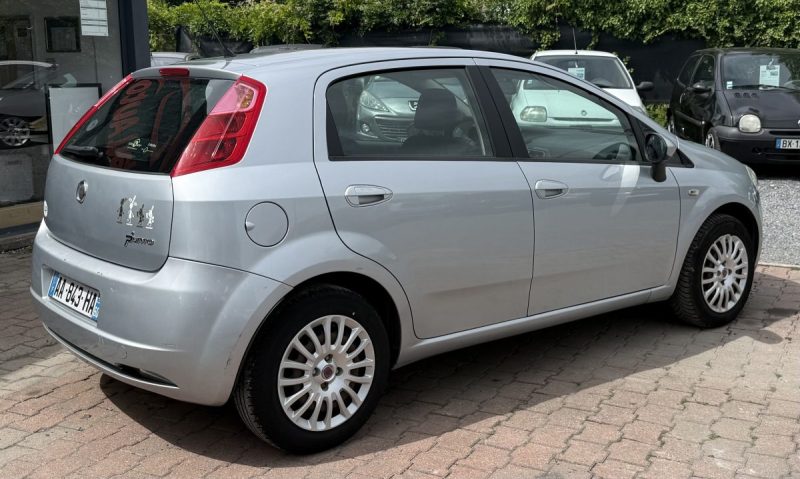 FIAT PUNTO 1.3 MJTD 16V DPF 75CV / RÉVISÉE&GARANTIE  