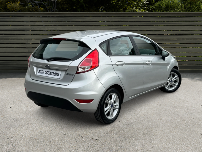 FORD FIESTA 1.25 i PACK TITANIUM 94000KM 1er MAIN GARANTIE 6 MOIS 