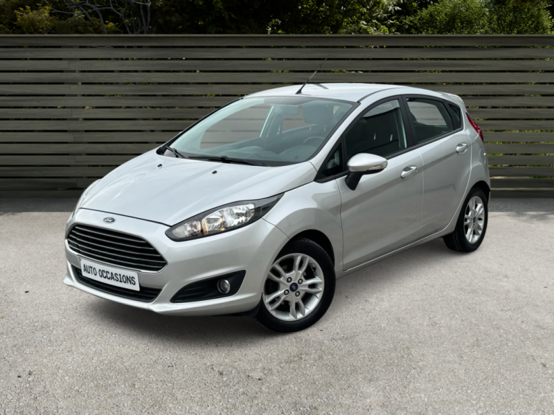 FORD FIESTA 1.25 i PACK TITANIUM 94000KM 1er MAIN GARANTIE 6 MOIS 