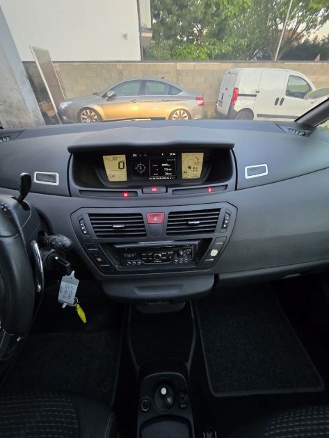 CITROEN C4 Picasso 1.6 E-HDI 110CH Boite Automatique