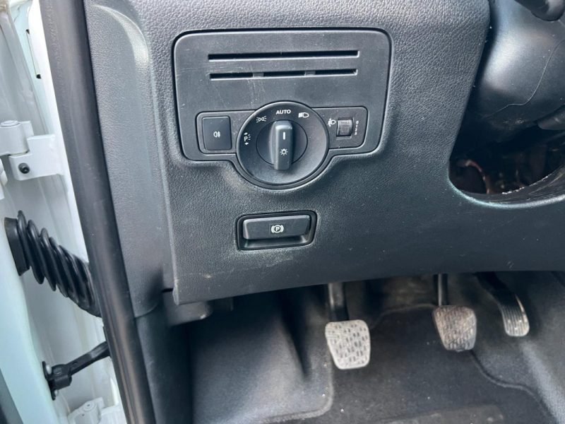 MERCEDES VITO 114 CDI 136 ch COMPACT PRO