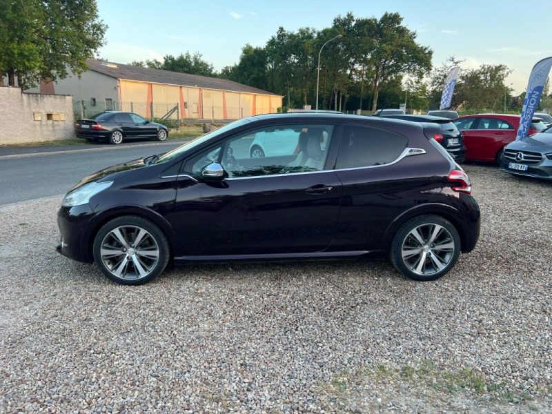 PEUGEOT 208 1.6 THP 155 ch FELINE SPORT XY