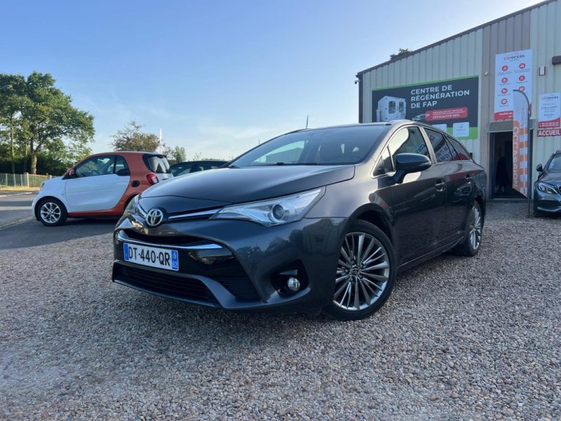 TOYOTA AVENSIS TOURING SPORT 2.0 D-4D 143 ch EXECUTIVE