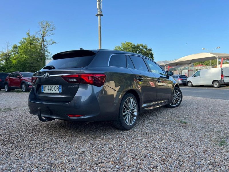 TOYOTA AVENSIS TOURING SPORT 2.0 D-4D 143 ch EXECUTIVE