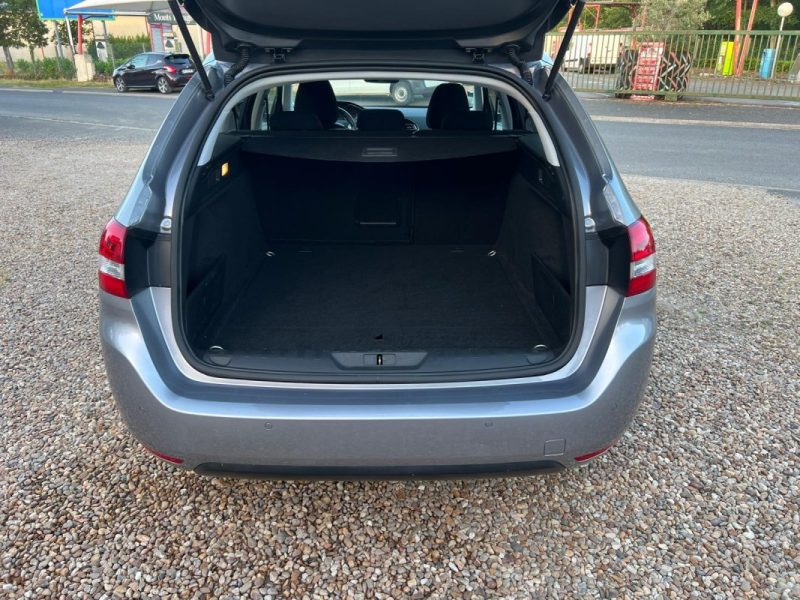 PEUGEOT 308 SW 1.5 BlueHDi 130 ch Style