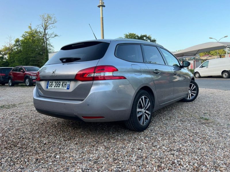 PEUGEOT 308 SW 1.5 BlueHDi 130 ch Style