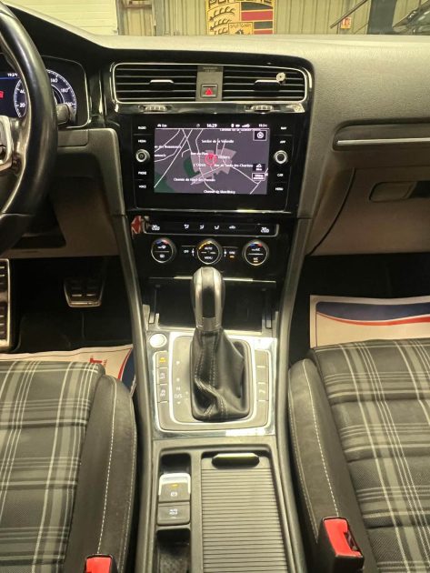 MAGNIFIQUE VOLKSWAGEN GOLF VII GTD (FULL SUIVI, APPLE CARPLAY, CAMÉRA DE RECUL, BOITE AUTO) ⭐️⭐️⭐️⭐