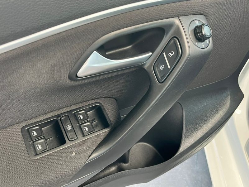 🔹Volkswagen Polo V 1.2TSI 90Ch Allstar ❄️ Climatisation📱 Bluetooth🛡️ Garantie 6 mois
