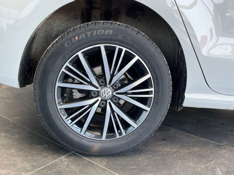 🔹Volkswagen Polo V 1.2TSI 90Ch Allstar ❄️ Climatisation📱 Bluetooth🛡️ Garantie 6 mois