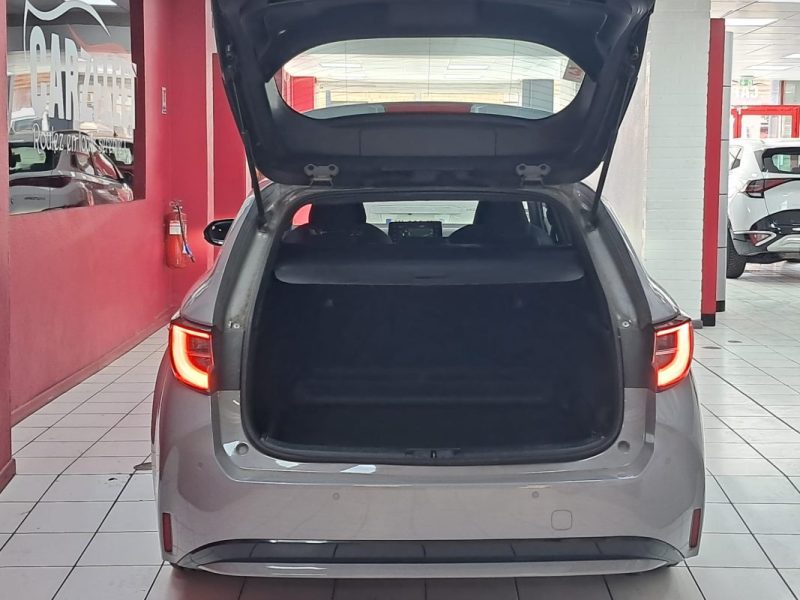 TOYOTA COROLLA TOURING SPORTS 122cv DYNAMIC BUSINESS/1 ERE MAIN/TVA RECUPERABLE