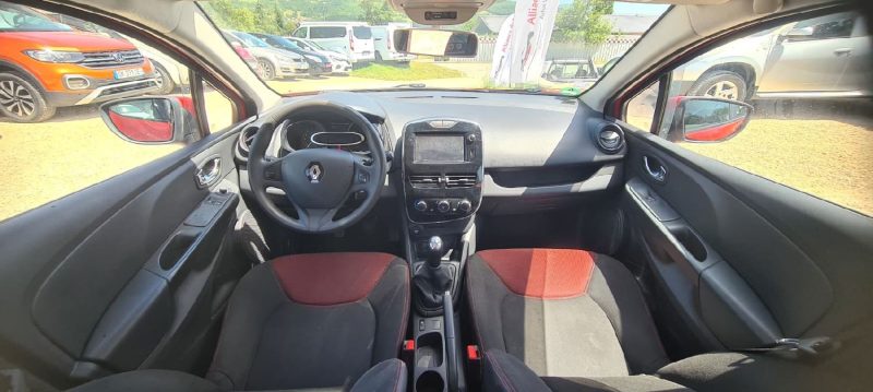 RENAULT Clio Estate - 0.9 Tce 90ch business essence