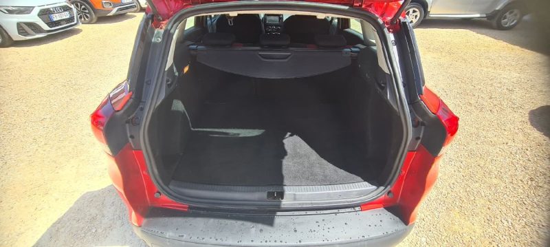 RENAULT Clio Estate - 0.9 Tce 90ch business essence