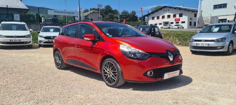 RENAULT Clio Estate - 0.9 Tce 90ch business essence