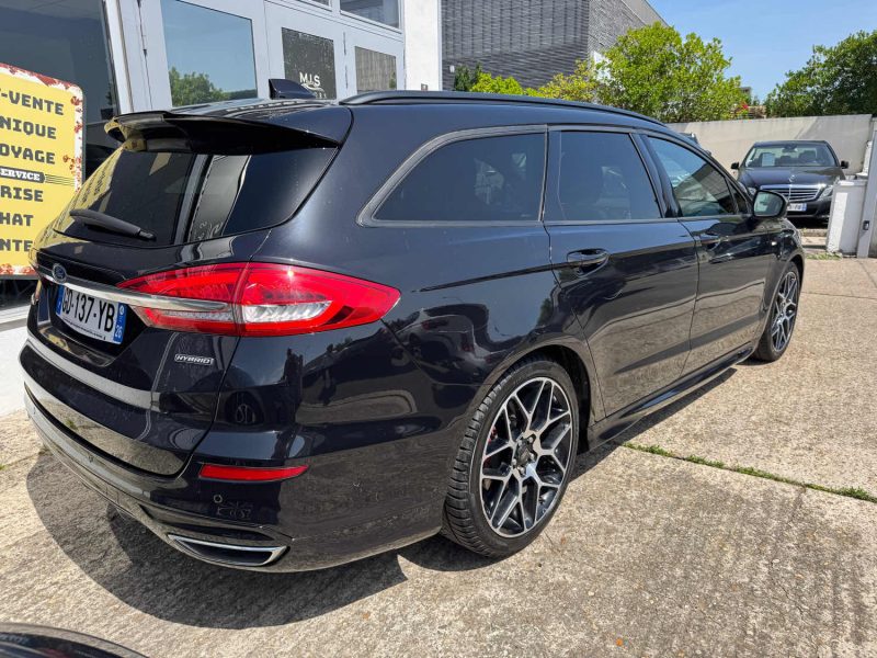 FORD MONDEO SW HYBRID 187 ST LINE PH2 2022