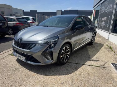RENAULT CLIO 1.0 TCE 90 TECHNO 1ERE MAIN TVA RECUPERABLE 13900HT POUR EXPORT 2025