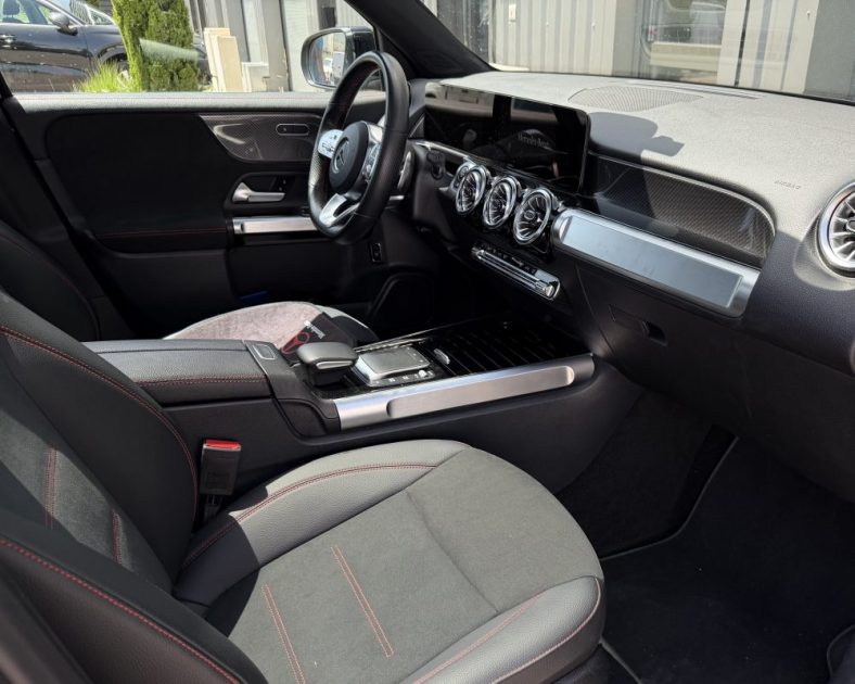 MERCEDES GLB 200 d AMG Line 7 Places 8G-DCT / 1ere Main / ENTRETIEN COMPLET MERCEDES