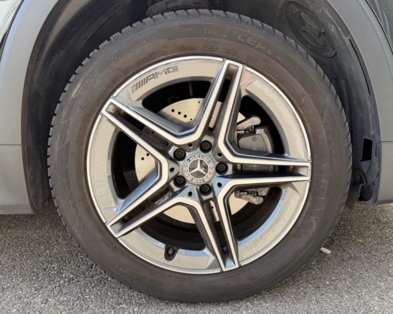 MERCEDES GLB 200 d AMG Line 7 Places 8G-DCT / 1ere Main / ENTRETIEN COMPLET MERCEDES