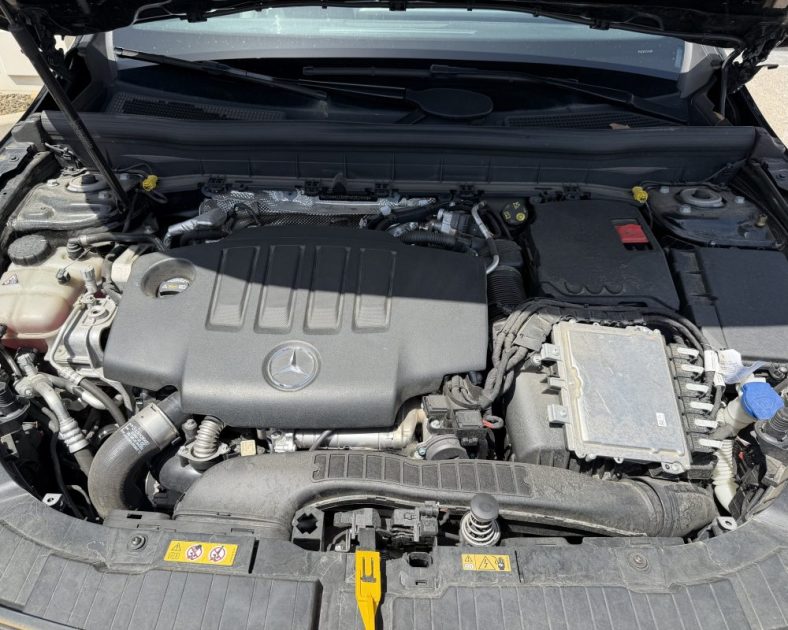 MERCEDES GLB 200 d AMG Line 7 Places 8G-DCT / 1ere Main / ENTRETIEN COMPLET MERCEDES