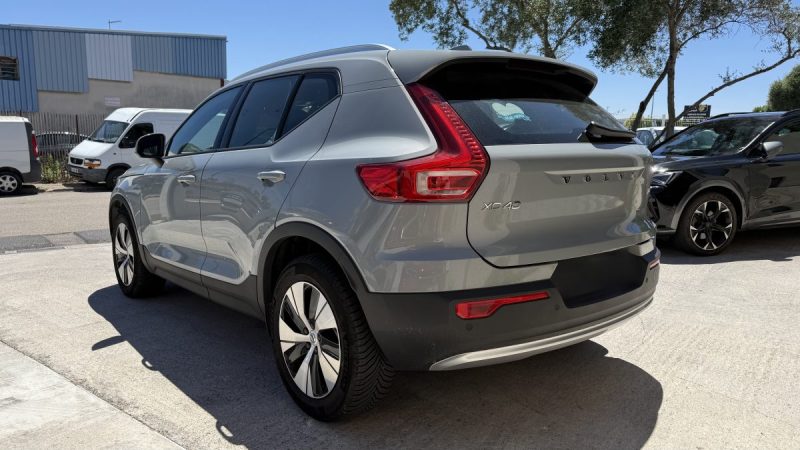 VOLVO XC40  B3 MILD-HYBRID 2023