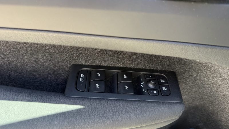 VOLVO XC40  B3 MILD-HYBRID 2023