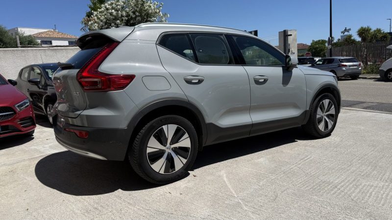 VOLVO XC40  B3 MILD-HYBRID 2023