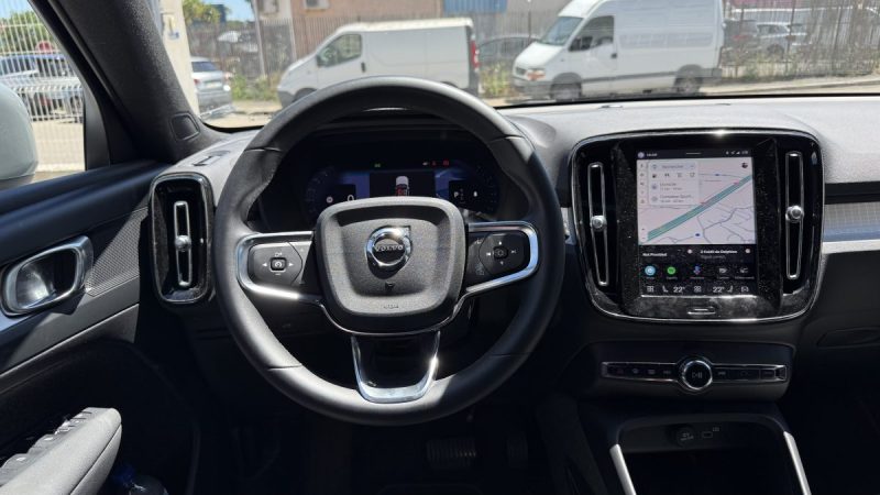 VOLVO XC40  B3 MILD-HYBRID 2023