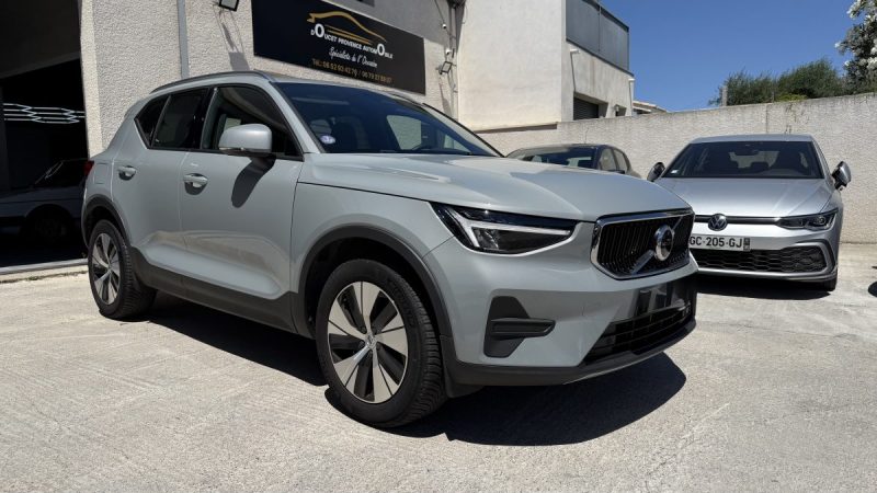 VOLVO XC40  B3 MILD-HYBRID 2023