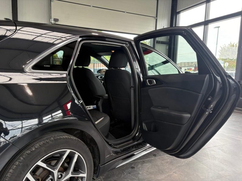 🔹Kia CEED III 1.6 CRDI 136Ch Hybride Diesel GT-Line📸 Caméra de recul🖥️ Virtual Cockpit🛡️ Garanti