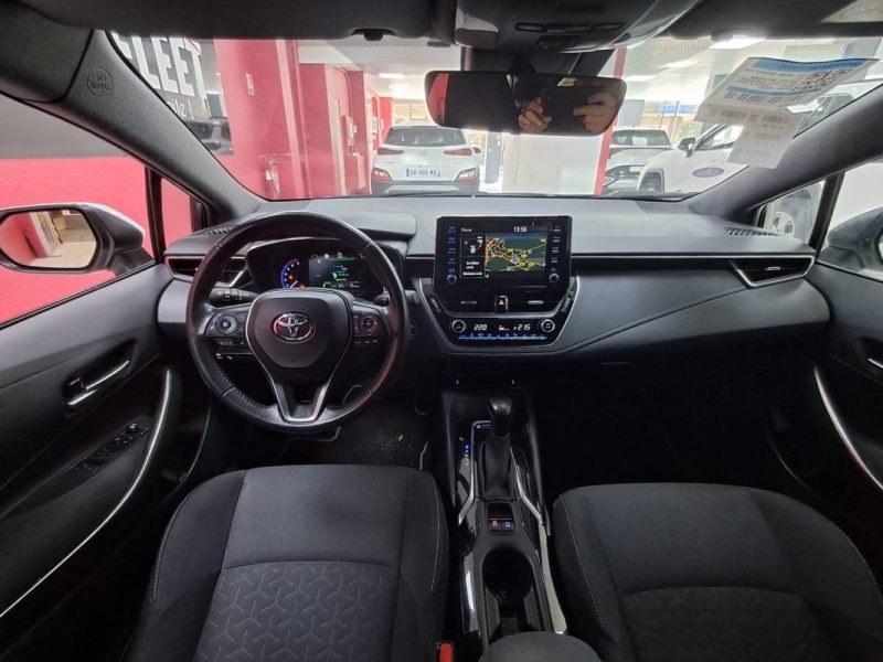 TOYOTA COROLLA TOURING SPORTS 122cv DYNAMIC BUSINESS/1 ERE MAIN/TVA RECUPERABLE