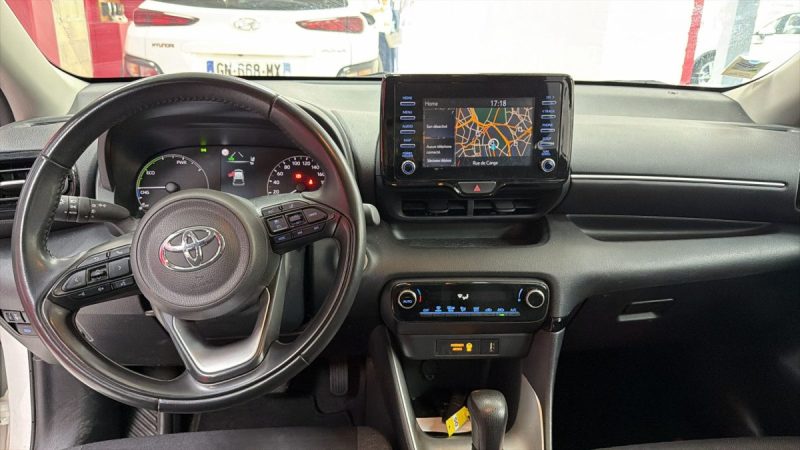 TOYOTA YARIS 4 BERLINE 116cv DYNAMIC BUSINESS 2022/1 ERE MAIN/TVA RECUPERABLE