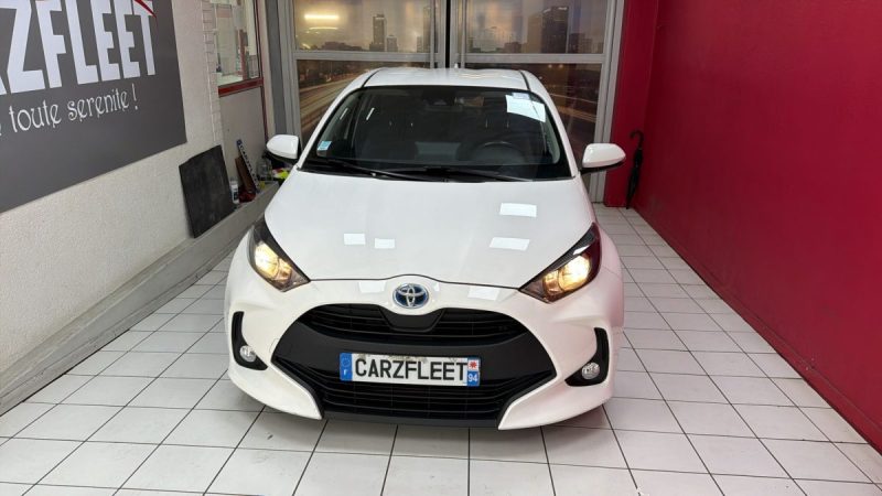 TOYOTA YARIS 4 BERLINE 116cv DYNAMIC BUSINESS 2022/1 ERE MAIN/TVA RECUPERABLE