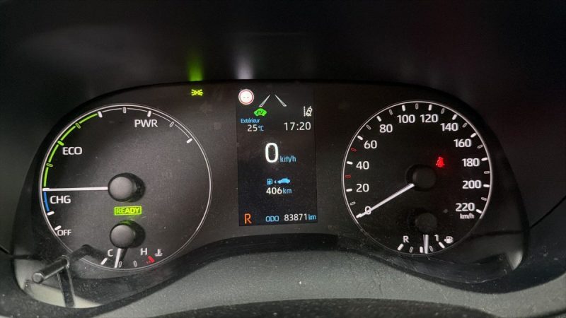 TOYOTA YARIS 4 BERLINE 116cv DYNAMIC BUSINESS 2022/1 ERE MAIN/TVA RECUPERABLE