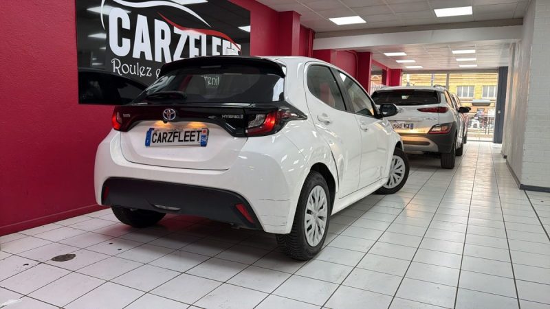 TOYOTA YARIS 4 BERLINE 116cv DYNAMIC BUSINESS 2022/1 ERE MAIN/TVA RECUPERABLE
