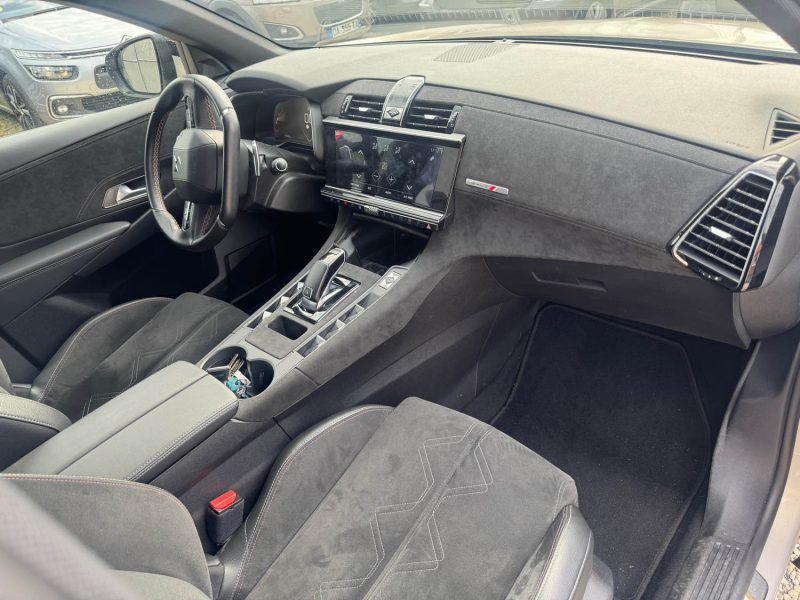 DS DS7 1.5 BLUE HDI 130 PERFORMANCE LINE 2021