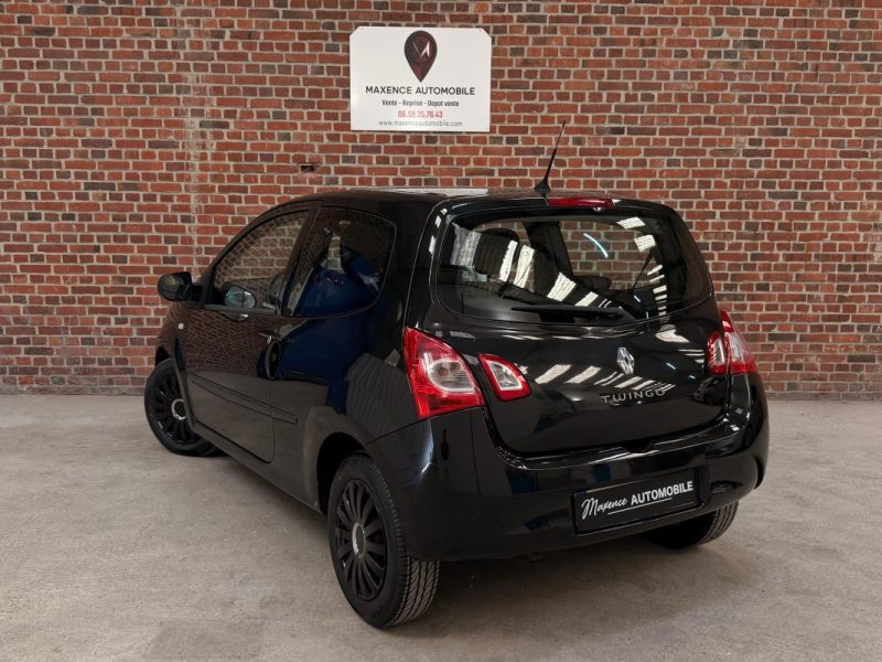 Renault Twingo 2 1.2L 16V Privilège 75CH