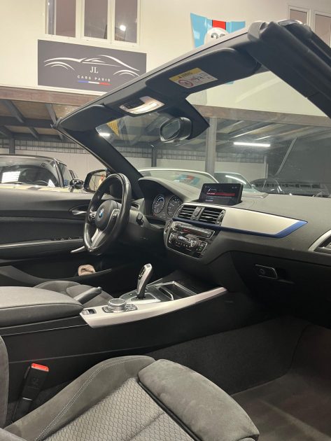MAGNIFIQUE BMW SERIE 2 218i CABRIOLET 136 CH  (SUIVI D’ENTRETIEN, CARPLAY, SIÈGES CHAUFFANTS)