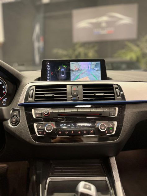 MAGNIFIQUE BMW SERIE 2 218i CABRIOLET 136 CH  (SUIVI D’ENTRETIEN, CARPLAY, SIÈGES CHAUFFANTS)