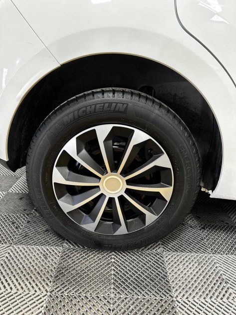 MAGNIFIQUE CITROËN C3 1.4 HDI 68 CH (1ERE MAIN, SUIVI D’ENTRETIEN, DISTRIBUTION OK)